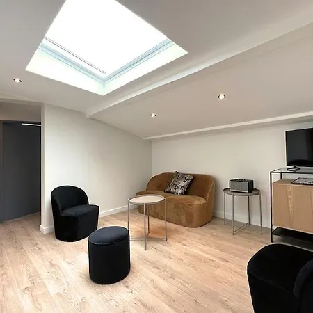 بيت للعطل Maison 15 Personnes Peripherie De Clermont-ferrand *