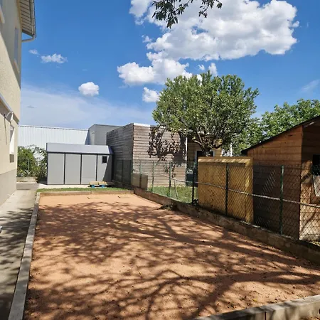 بيت للعطل Maison 15 Personnes Peripherie De Clermont-ferrand Romagnat