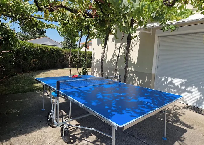 Maison 15 Personnes Peripherie De Clermont-ferrand